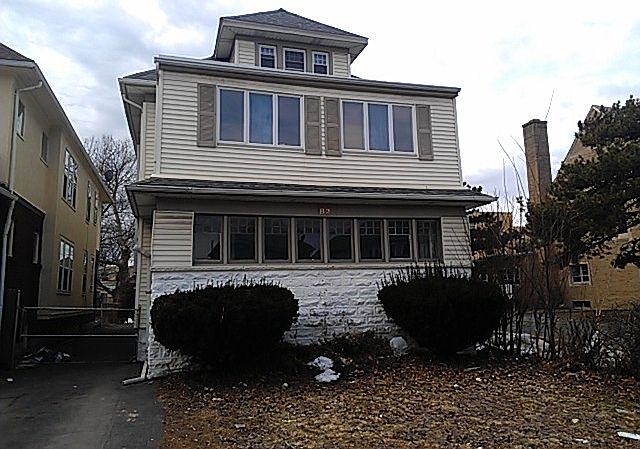 1st image of 82 N Park Ave