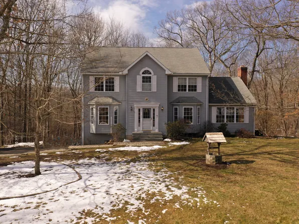 9 Avalon Way, Newtown, CT 06482