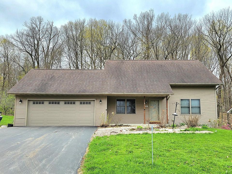 1st image of W5661 Summit Woods LANE
