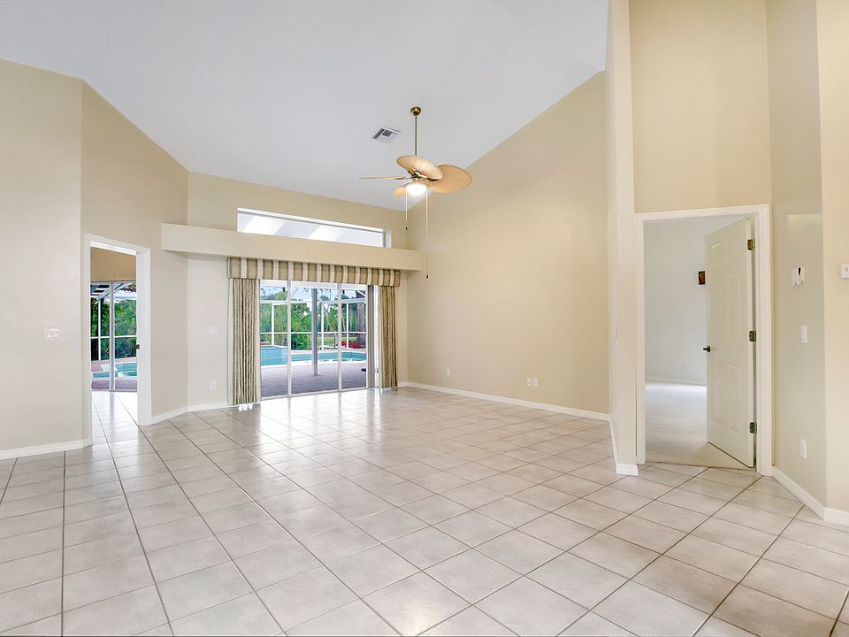 1st image of 17220 Castleview Dr