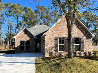 12168 Parc Aux Chenes, Gulfport, MS 39503