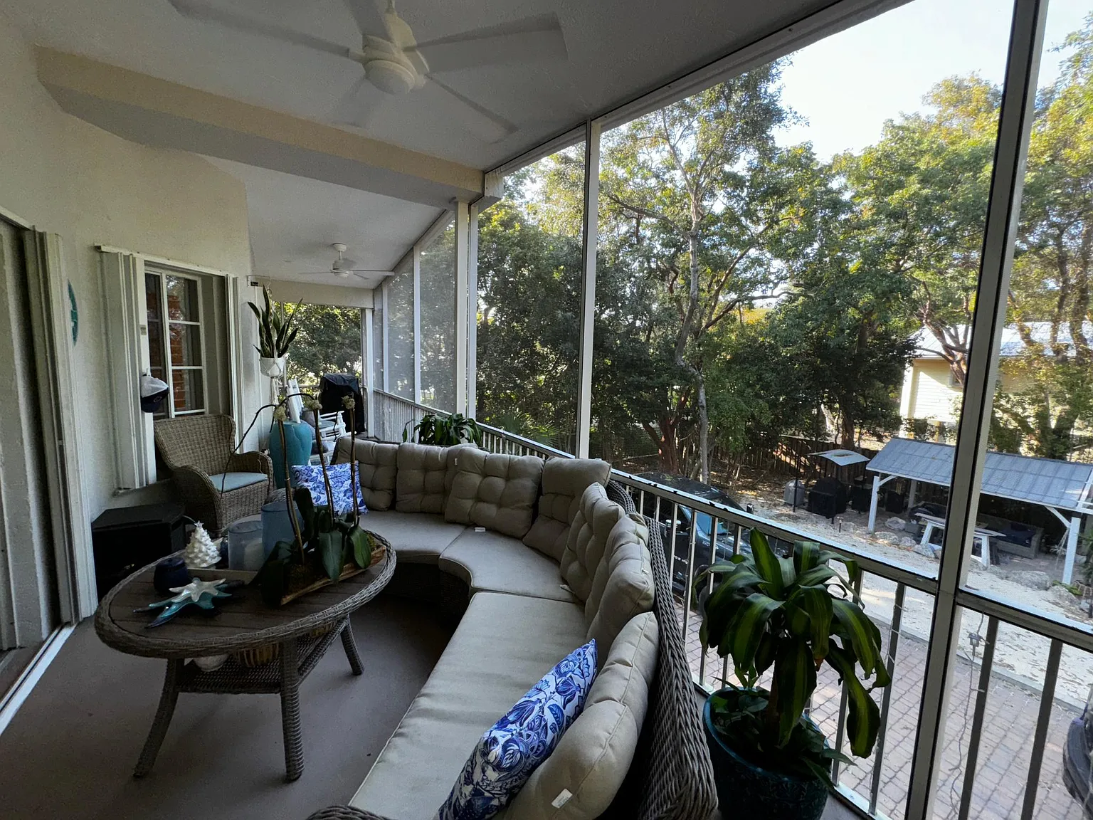 4 bed, 2607 sqft, $5,300 — Photo 4