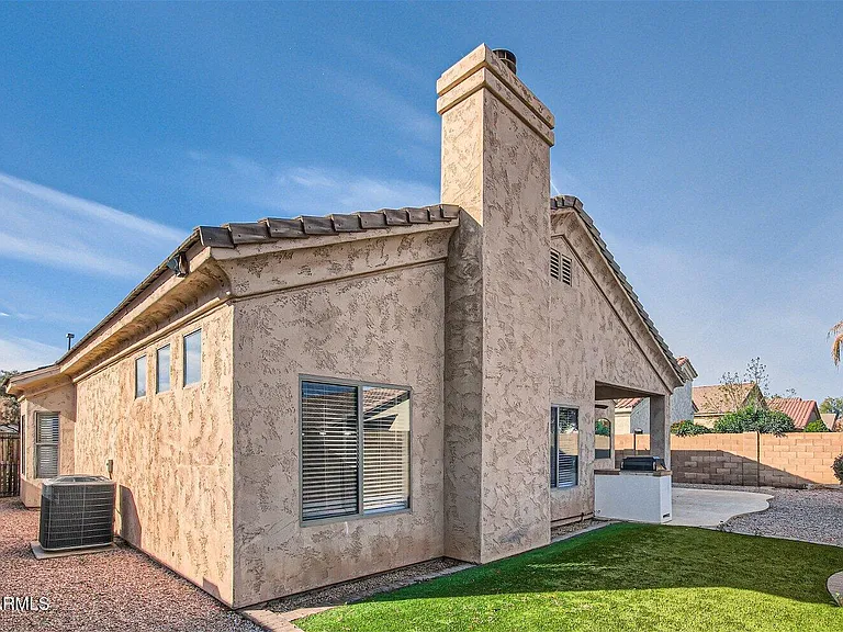 658 E Ranch Rd — Photo 27