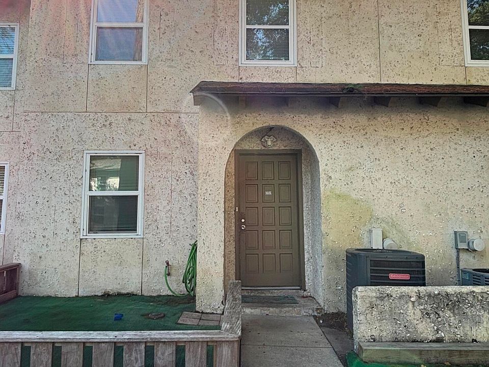1st image of 400 William Hilton Pkwy APT 105
