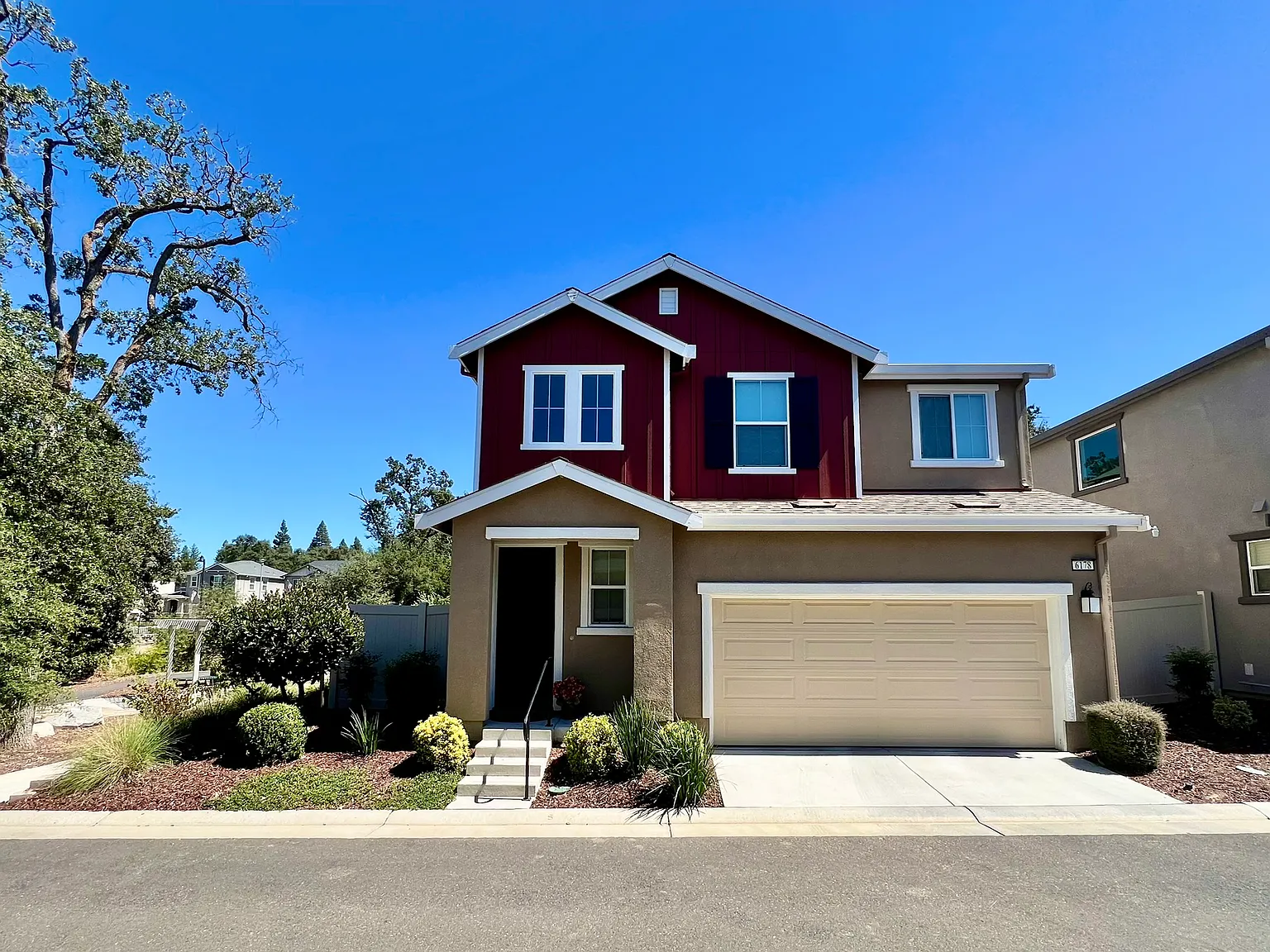 3 bed, 2.5 bath, 1583 sqft, $2,995 — Photo 1