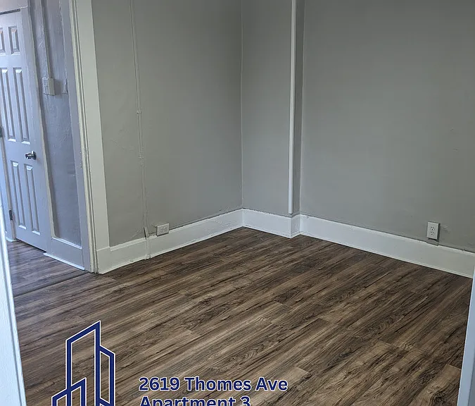 2619 Thomes Ave #3 — Photo 35