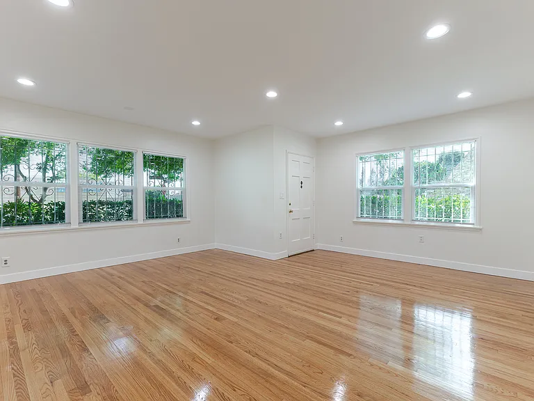 801 Elm Ave #A — Photo 16