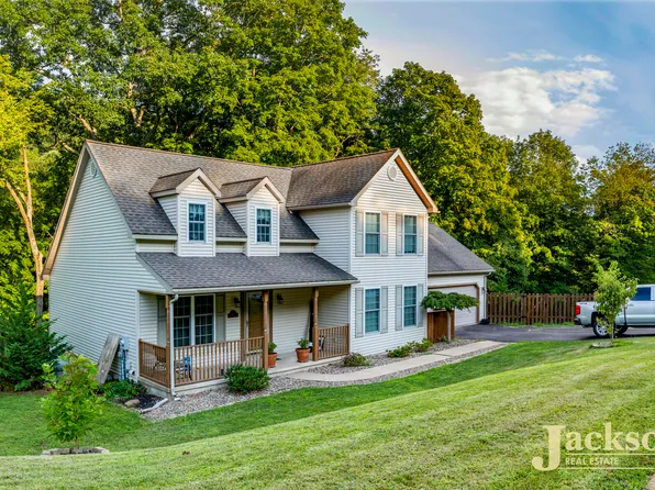 1536 Hidden Valley Dr, Montoursville, PA 17701