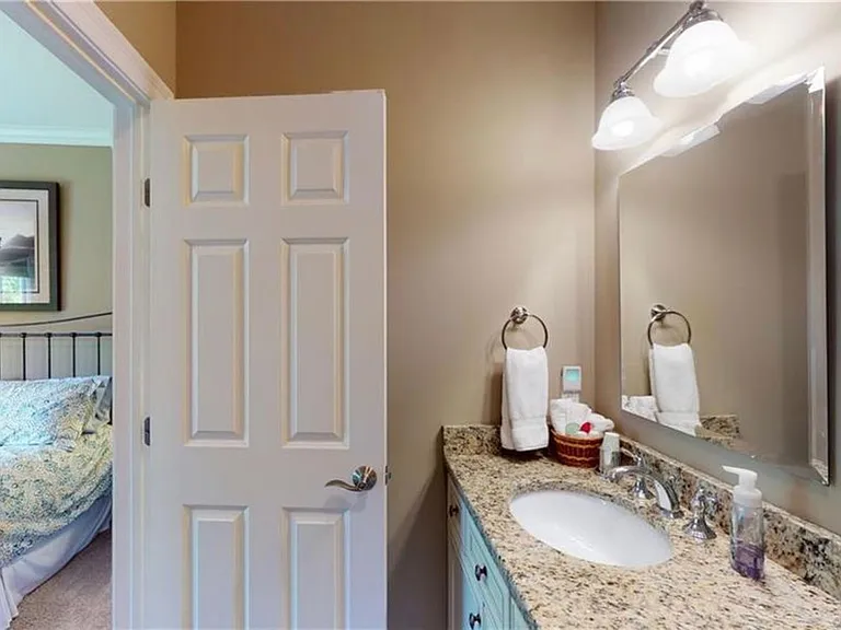 Bathroom for Bedroom 2