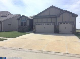 2841 Shadowbrook Dr, Lincoln, NE 68516