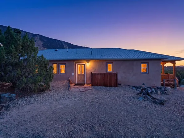 140 Cerrito De Baca Rd, Ojo Caliente, NM 87549