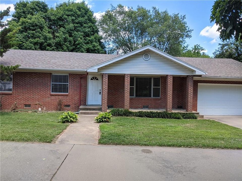 1st image of 6355 W Persimmon St