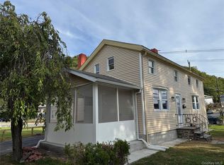 3 Delaware St, Port Jervis, NY 12771