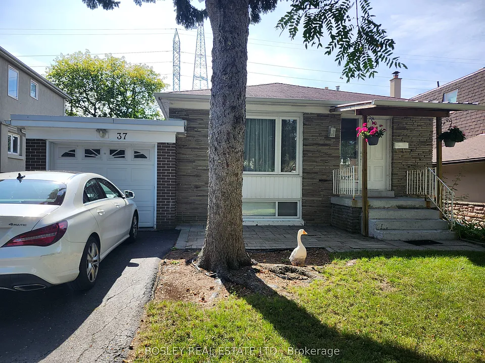 37 Summerside Cres #MAIN