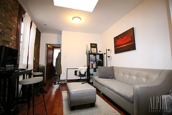Rented by Alpha Properties NYC I LLC | media 19