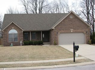 6643 Westwood Dr, Charlestown, IN 47111