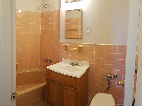 2nd image of 45 Linden Blvd APT 6J