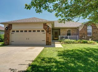 4042 W Sierra St, Battlefield, MO 65619