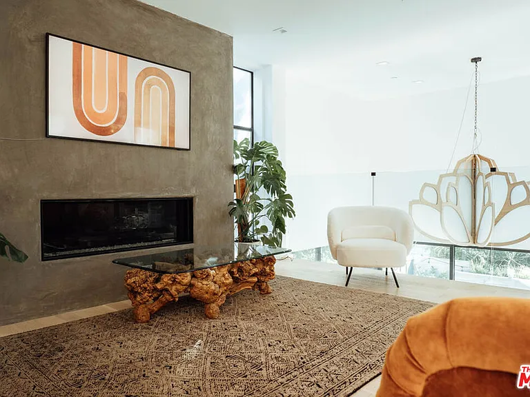 115 Park Pl — Photo 3