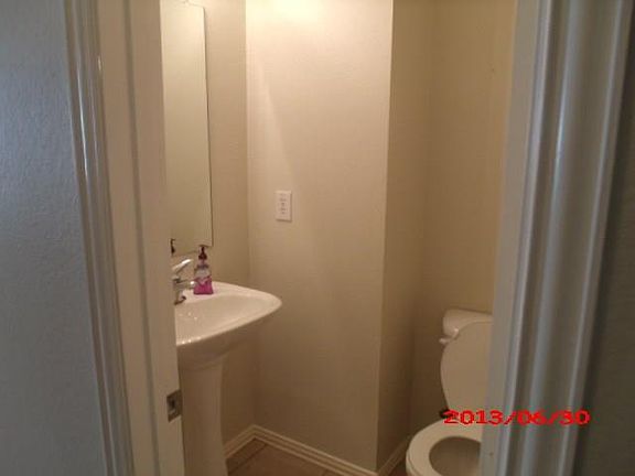 3rd image of 1331 Portsmouth Dr