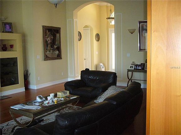 3rd image of 12112 Margarita Ave