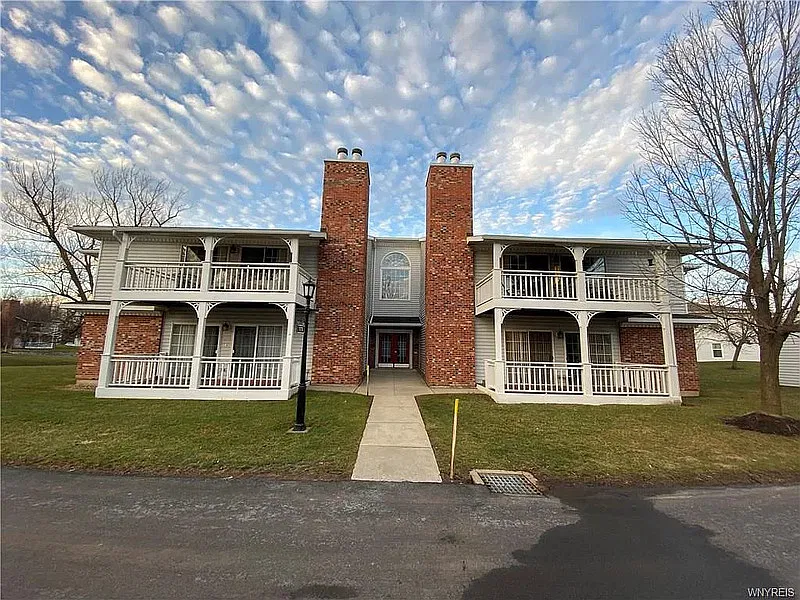 2 bed, 2.0 bath, 1234 sqft, $1,650 — Photo 1