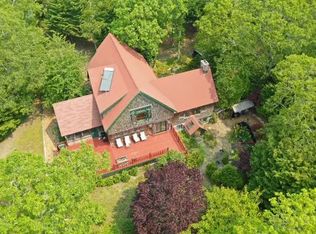 7 N Bog Rd, Edgartown, MA 02539