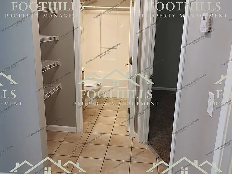 109 Premiere Ct — Photo 12