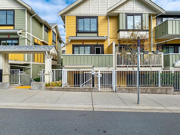 2nd image of 2306 Spring St