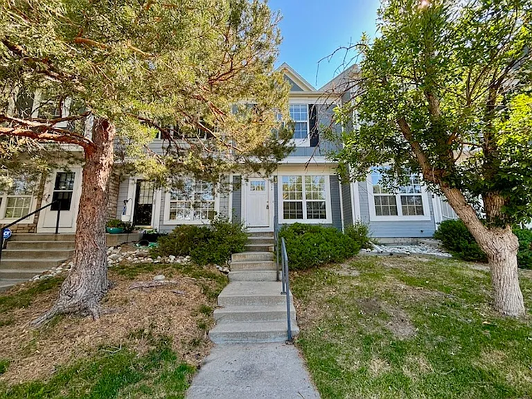 1044 S Paris Ct — Photo 3