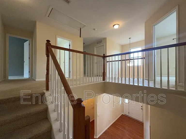 1040 Pueblo Ridge Pl — Photo 10
