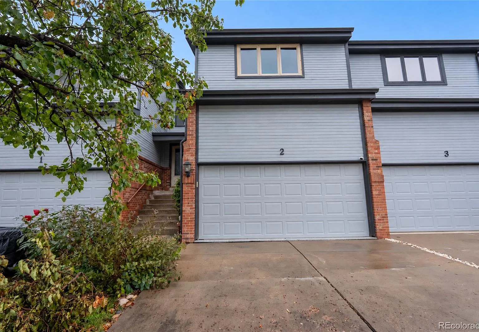 2 bed, 3.5 bath, 2181 sqft, $3,000 — Photo 1