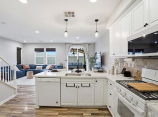 8629 Sage Shadow Dr, Lakeside, CA 92040