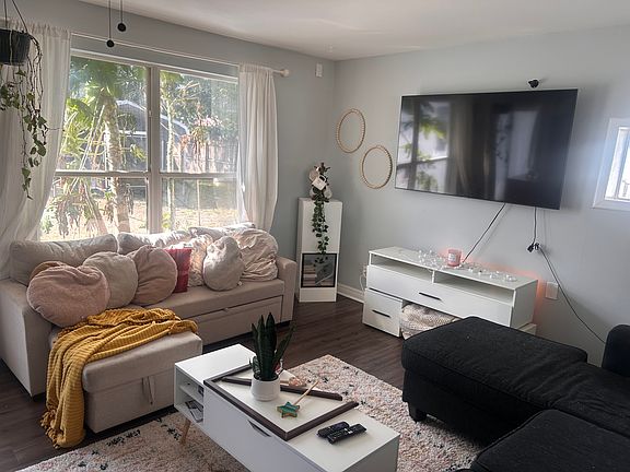 4th image of 7356 Coral Sea Rd