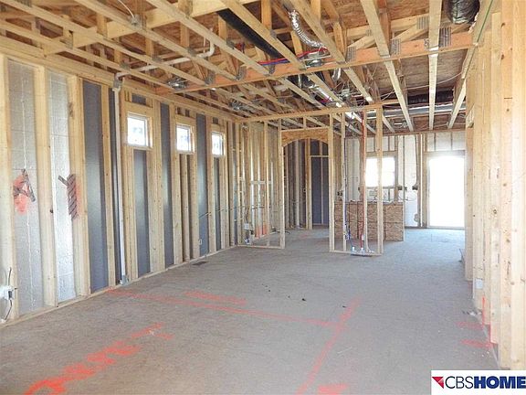 2nd image of 10615 S 111th Ave