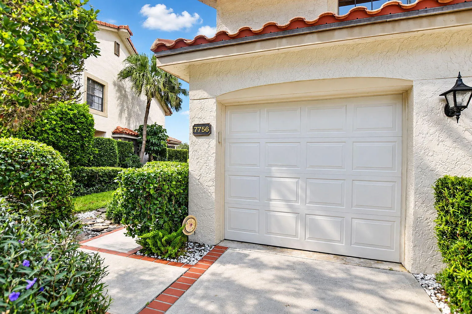 3 bed, 2.5 bath, 1823 sqft, $5,000 — Photo 4