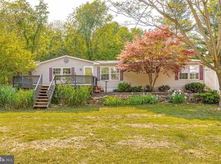 43 Bluegill Dr, Bakerton, WV 25425