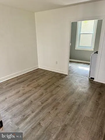 Studio, 1.0 bath, $995 — Photo 1