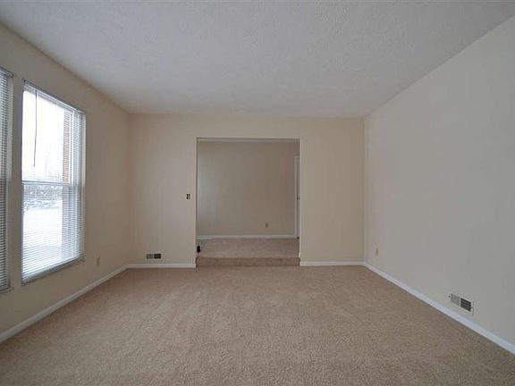3rd image of 2098 Northern Dr