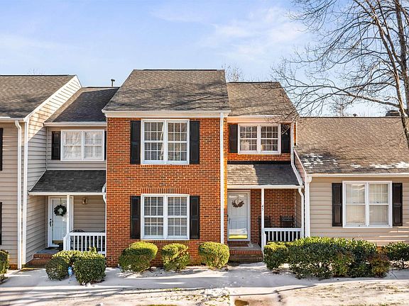 2nd image of 40 Wood Pointe Dr Unit 45