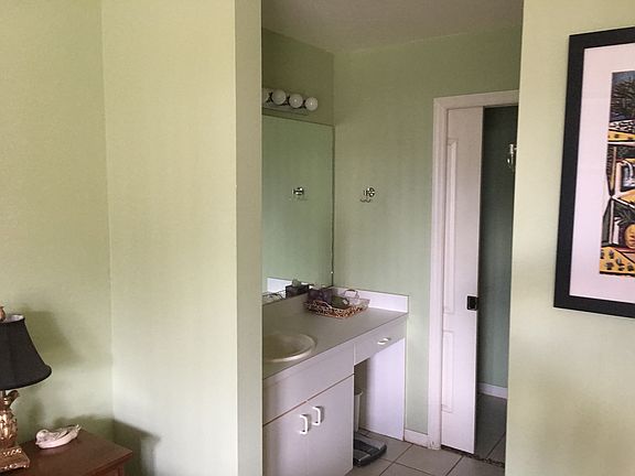 4th image of 9300 Highland Woods Blvd Unit 3106