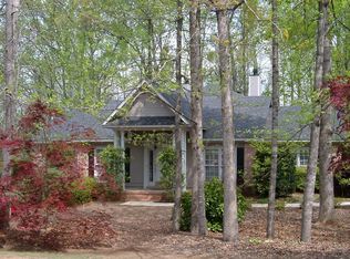 518 Camelot Way, Opelika, AL 36801