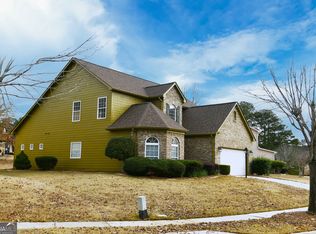 6383 Edgewater Cv, Fairburn, GA 30213