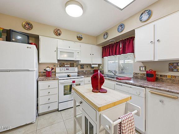 4th image of 13659 N NEWCASTLE Drive