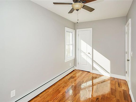5th image of 13910 Glassboro Ave