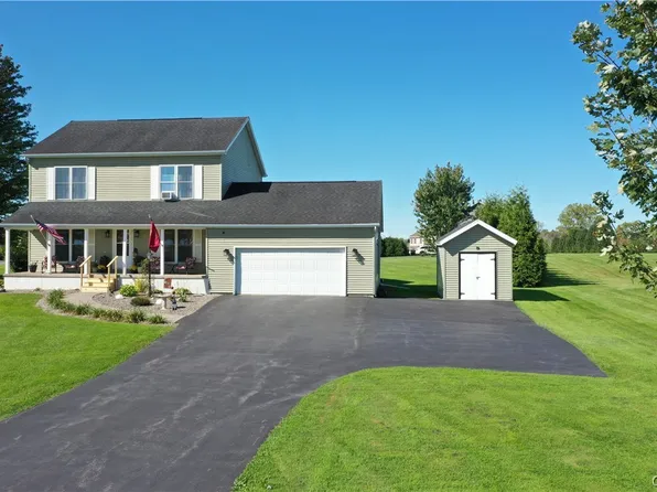 7295 Potter Rd, Auburn, NY 13021