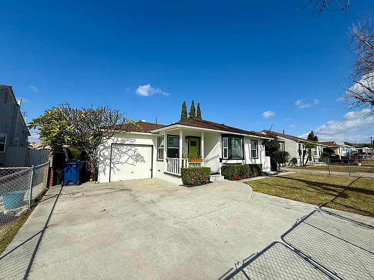 8641 Milton Ave — Photo 2