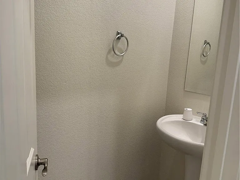 7474 Shorthorn St #7474 — Photo 5
