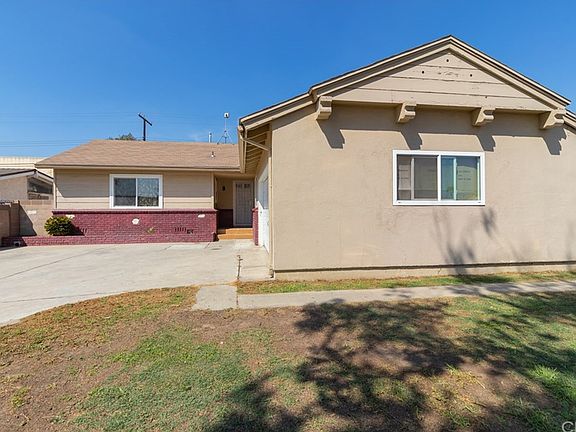 3rd image of 903 Feather Ave