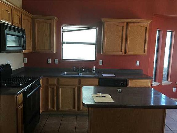 3rd image of 3116 Tierra Cuervo Dr